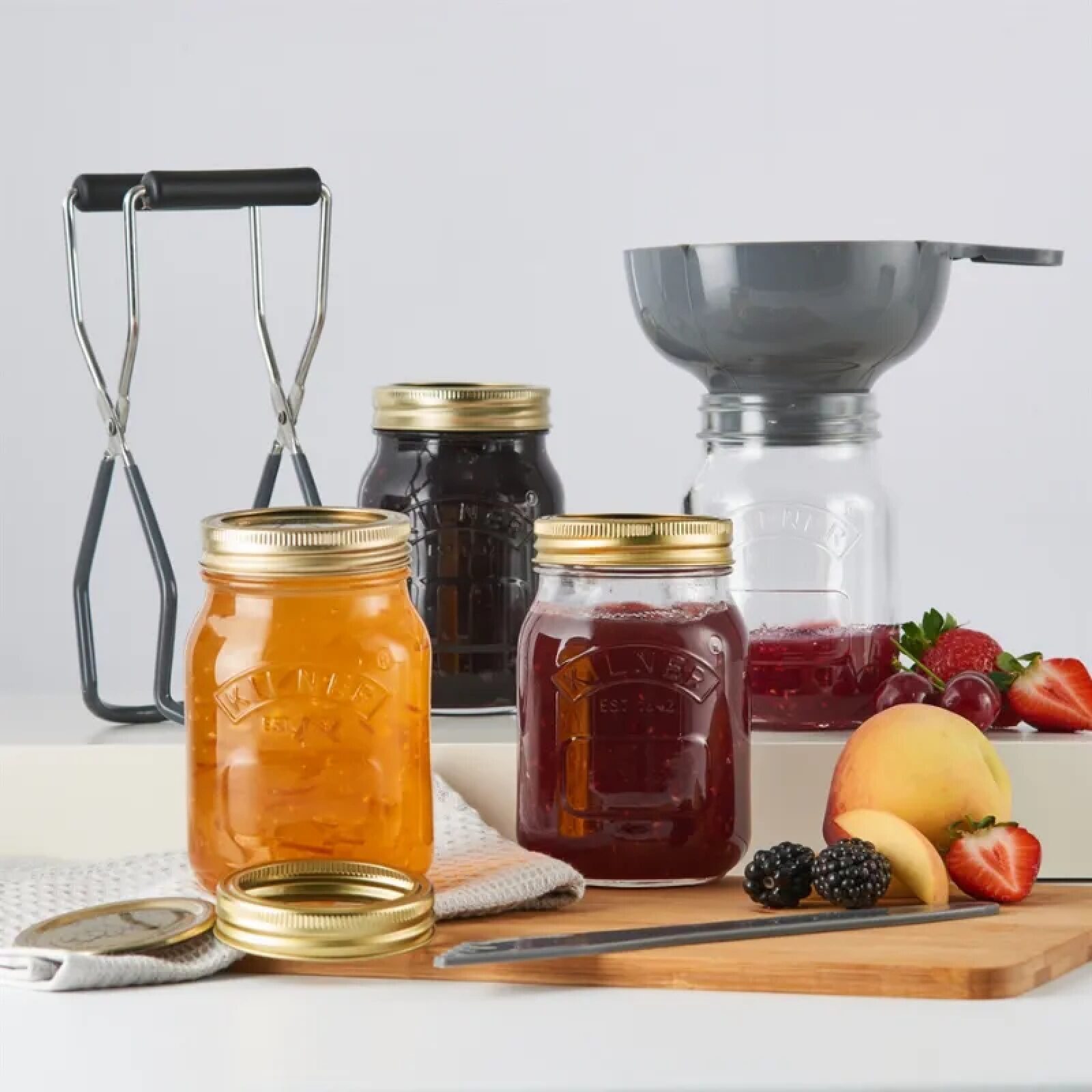 kilner 8 piece preserving starter set with jar filling funnel